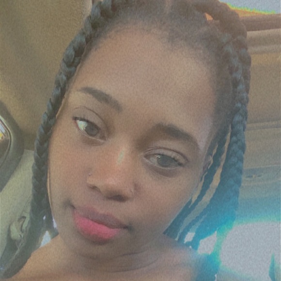 Meet your Posher, Lasharrica - Picture 1 of 1